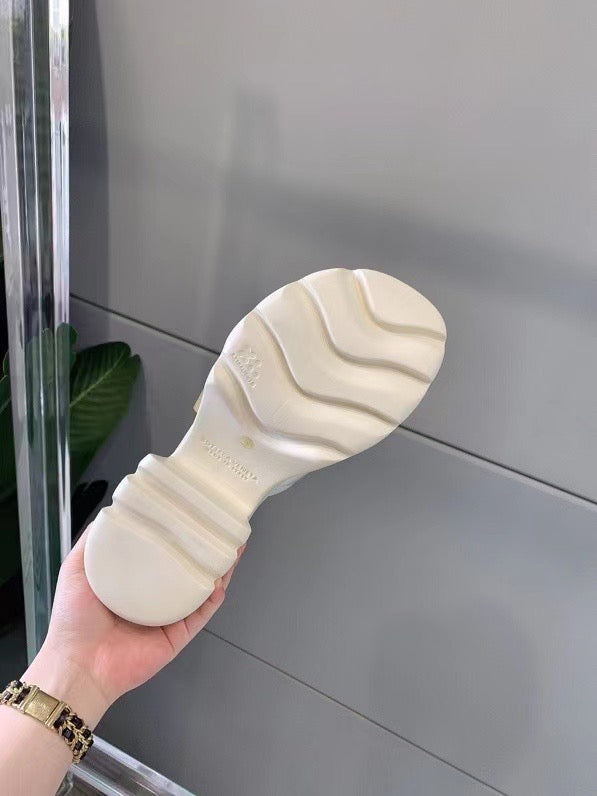 Flash Sandals
