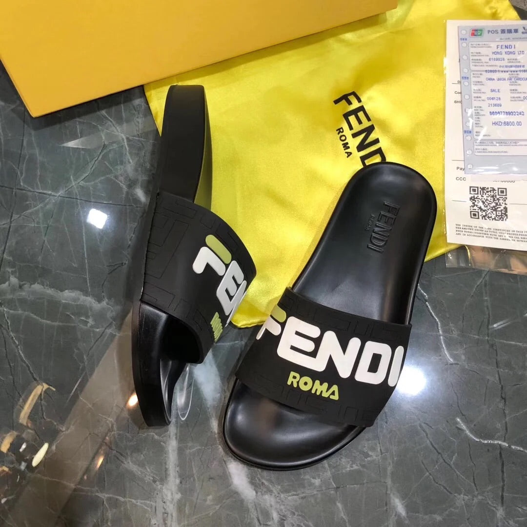 Logo Mania Slides