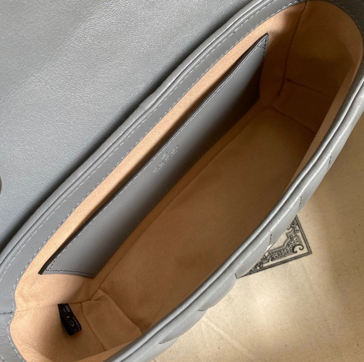 Marmont Small Shoulder Bag