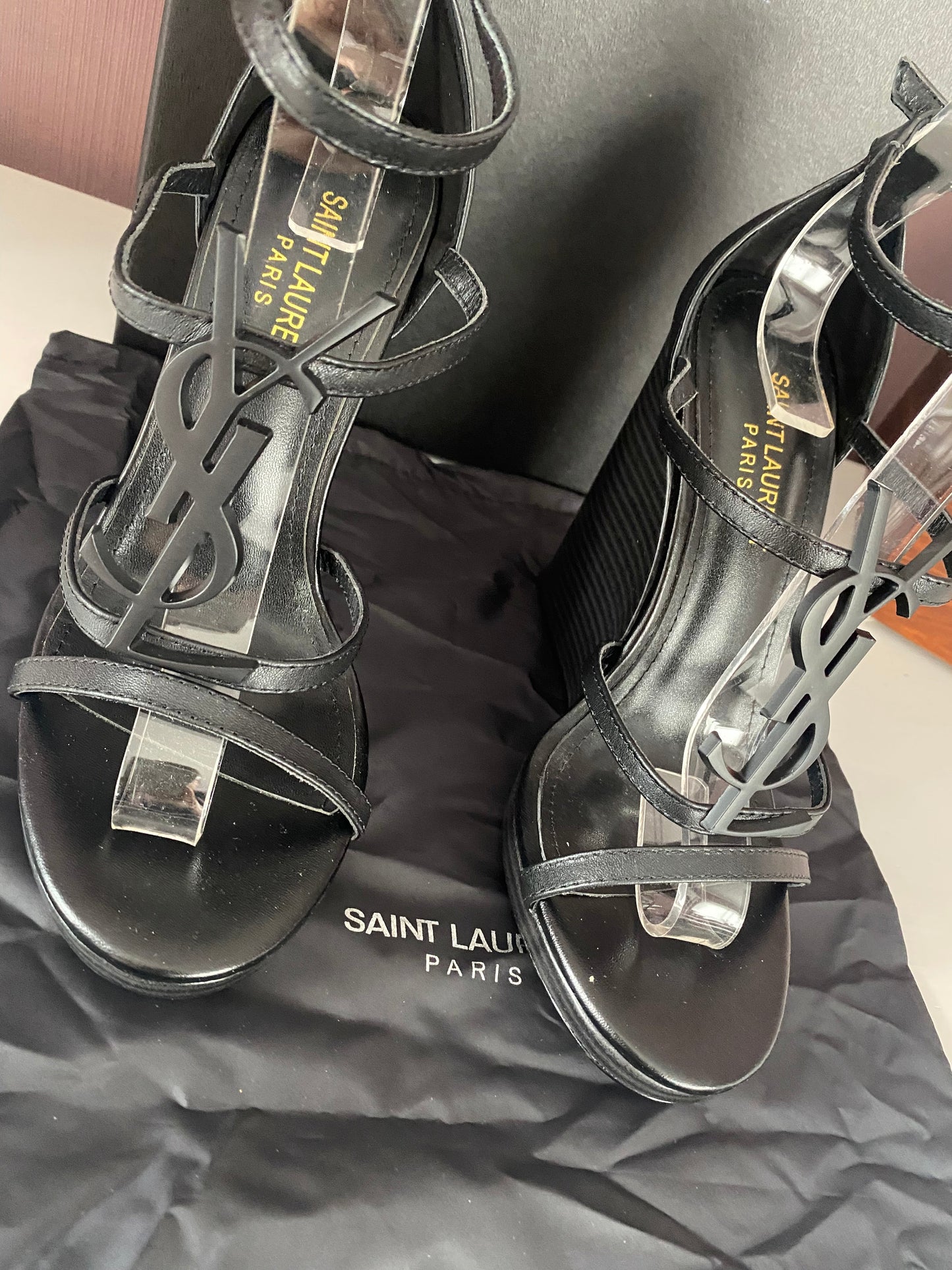 Cassandra Wedges