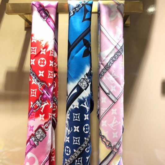 Escale Square Scarf
