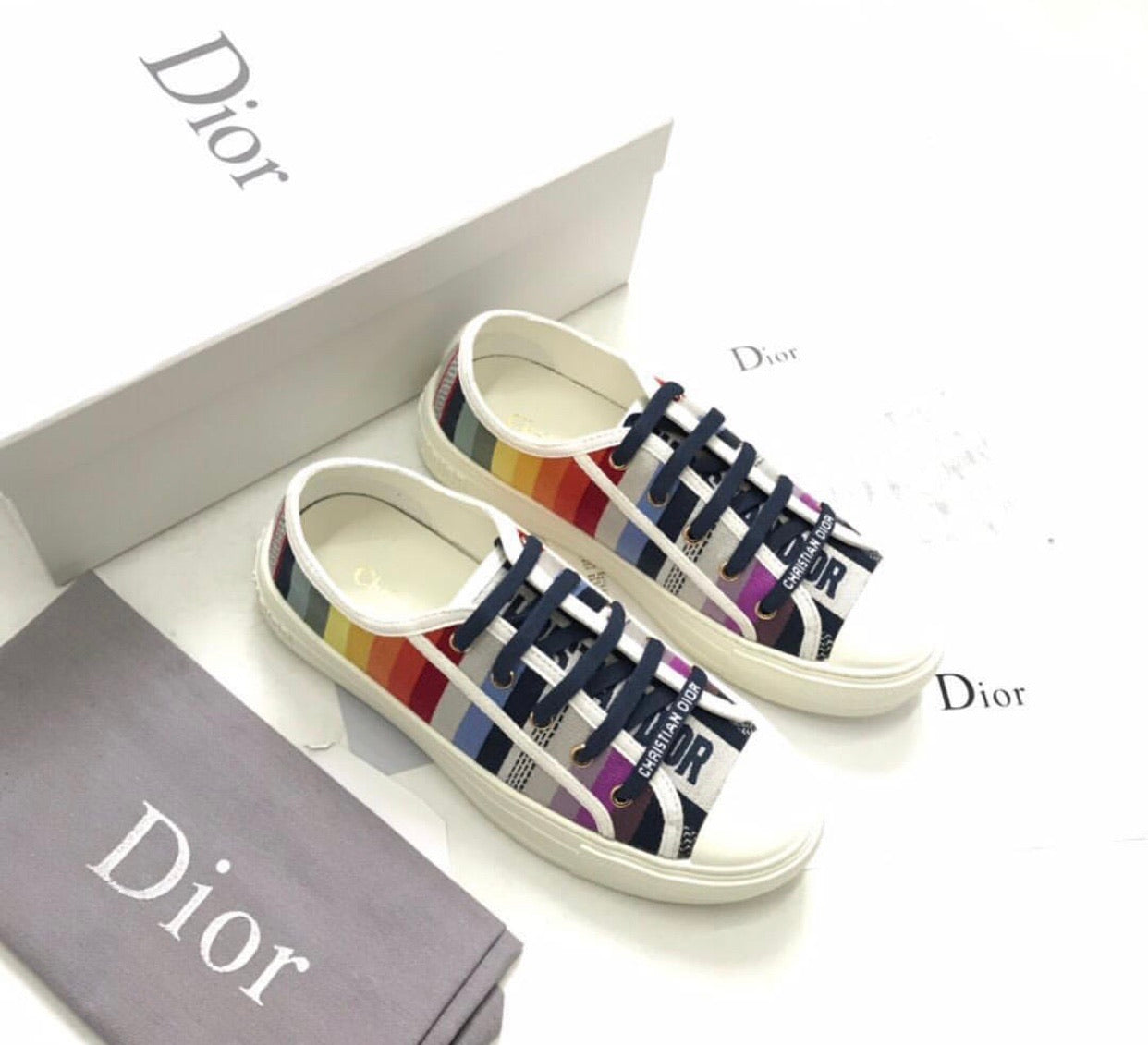 Walk N Dior