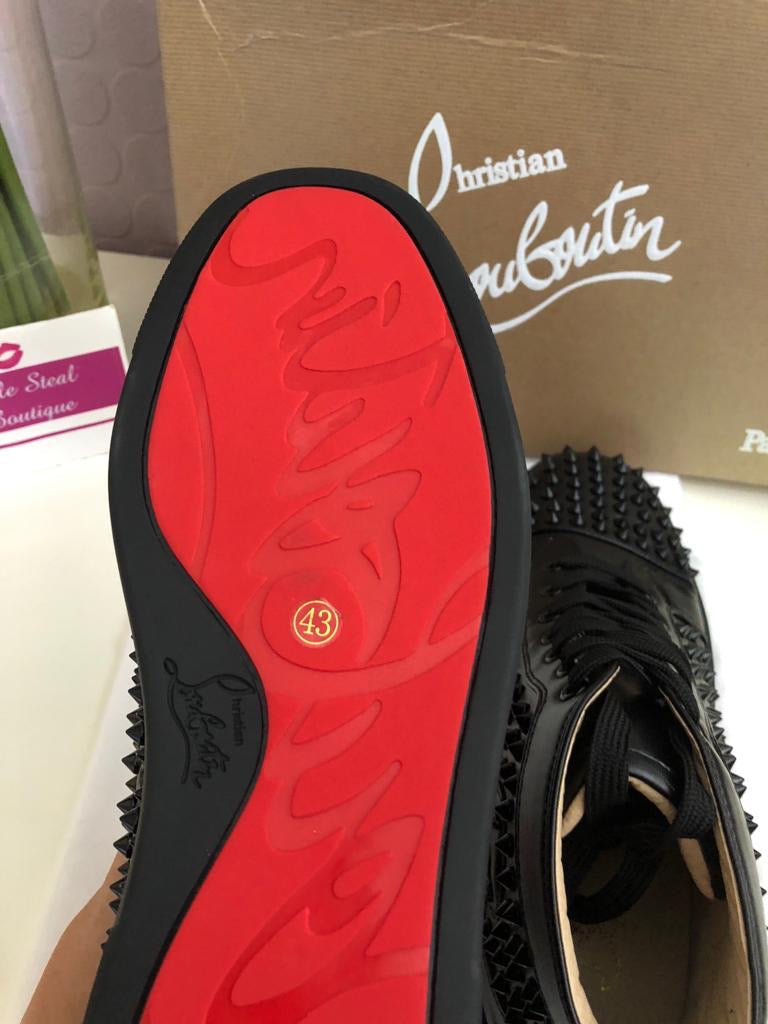 Louis Spikes Womens
