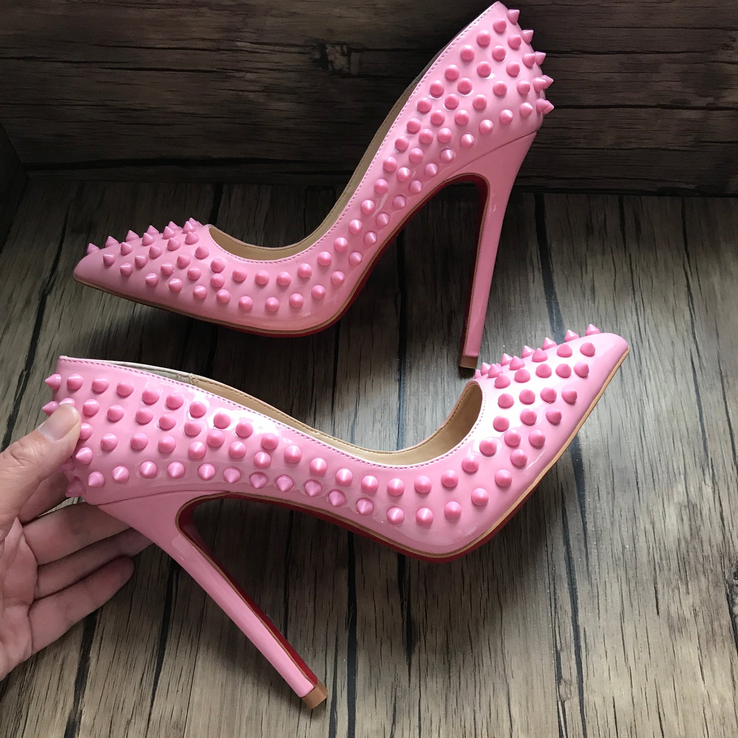 Pigalle Spikes
