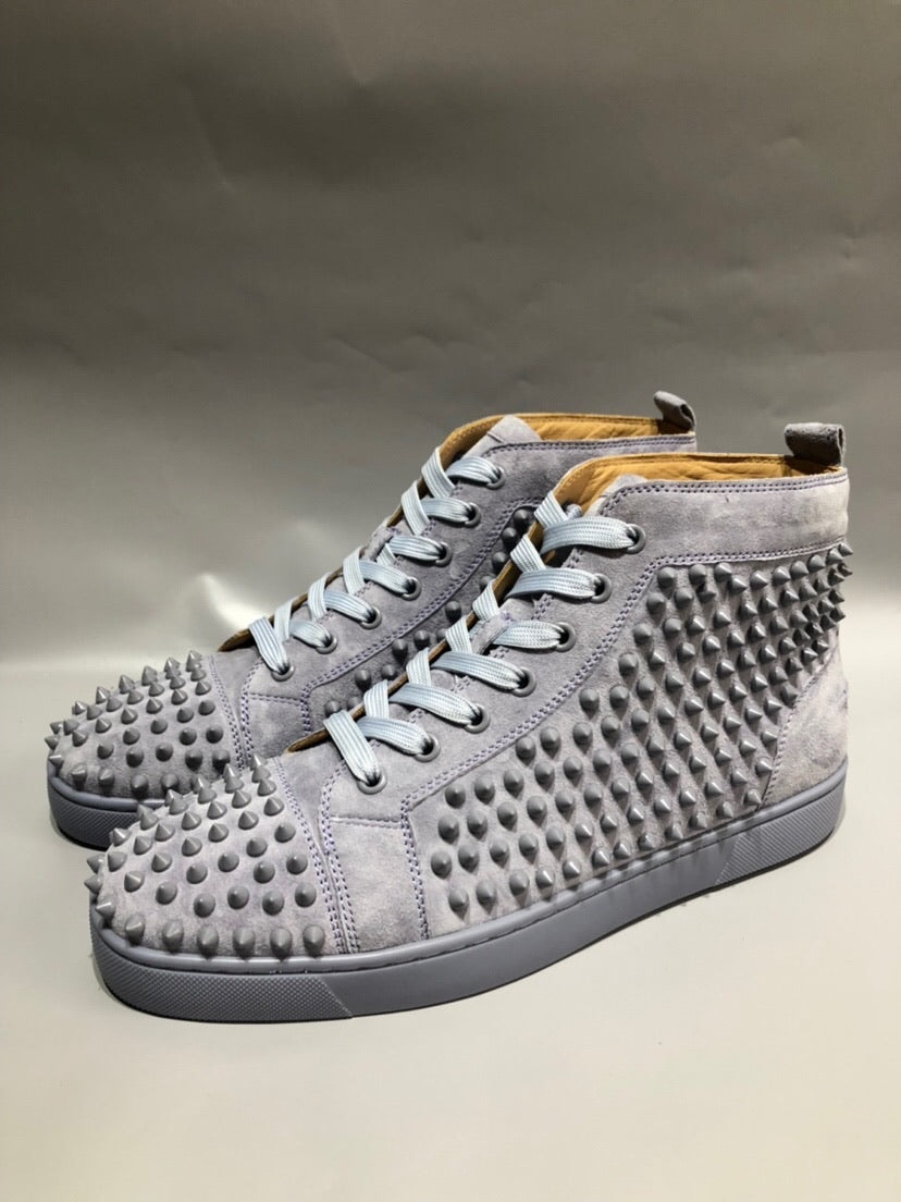 Louis Spikes Womens