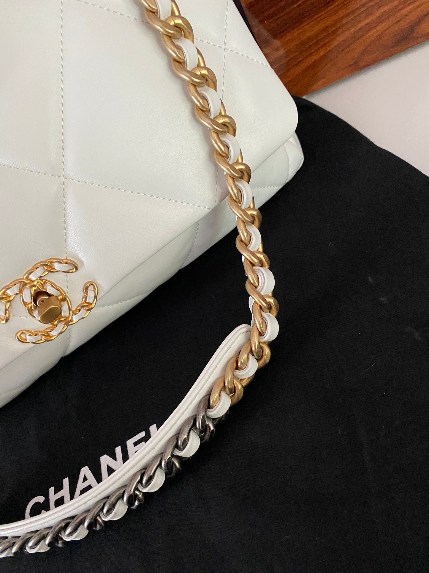19 Bag