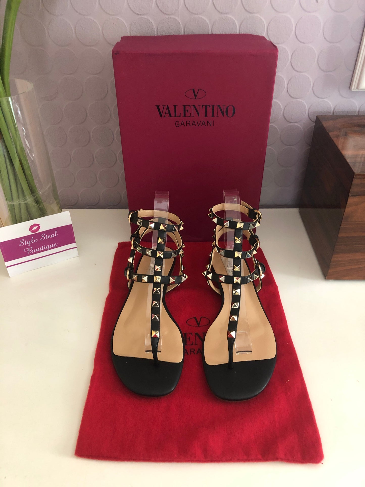 Rockstud Thong Sandals
