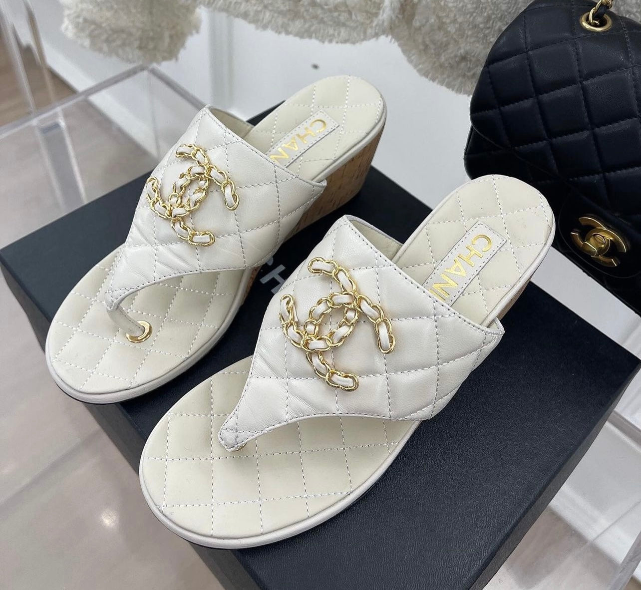 CC Chain Wedges