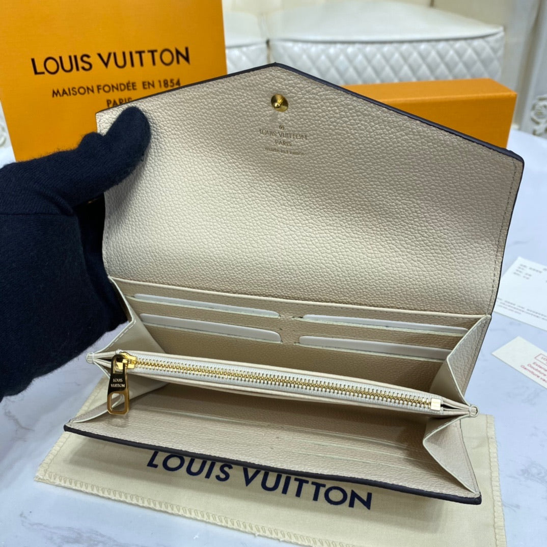 Sarah Wallet