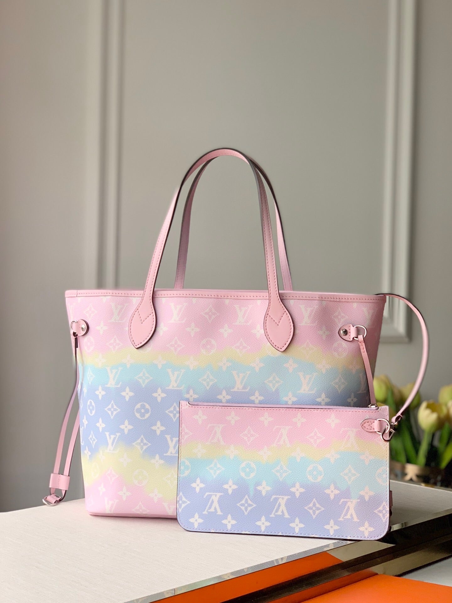 Escale Neverfull