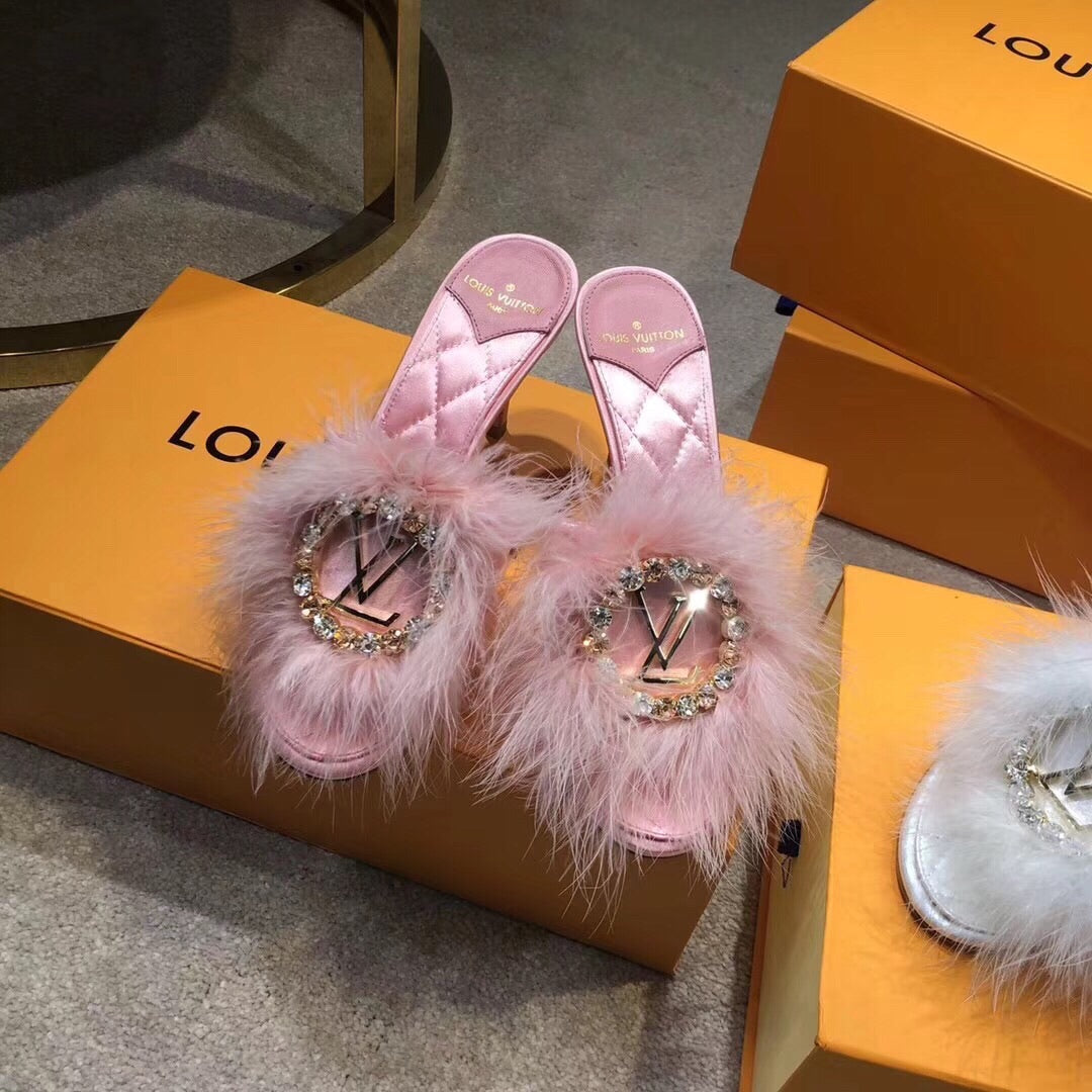 Madeleine Mules