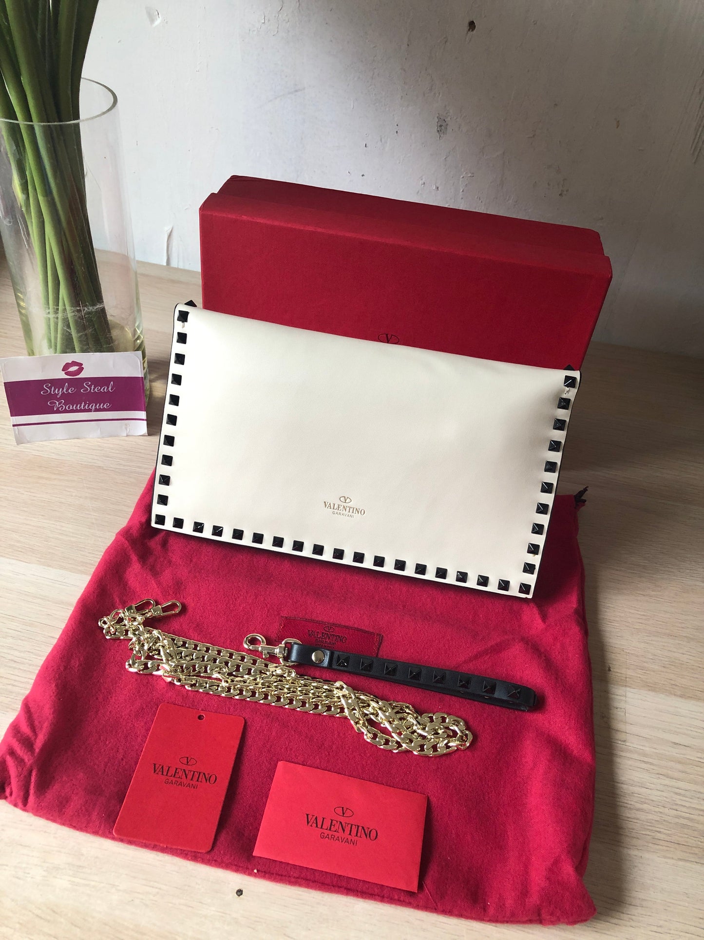 Rockstud Clutch
