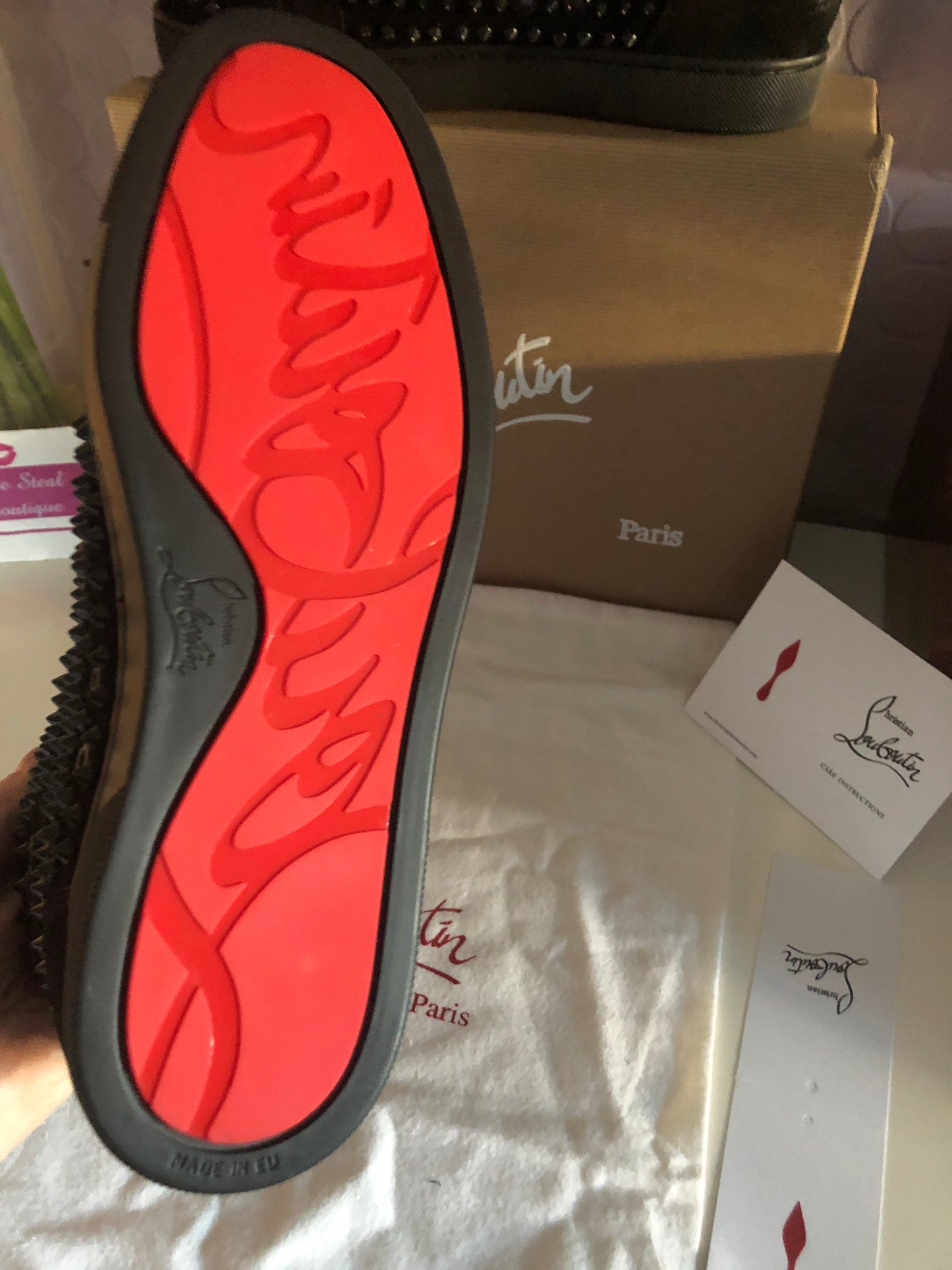 Louis Spikes Womens