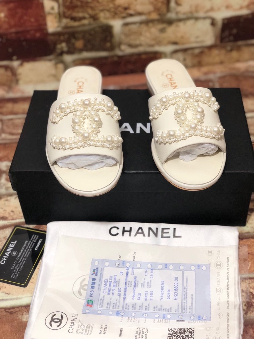 Pearl Sandals